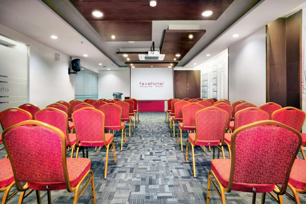 Favehotel Margonda Hotel 3*
